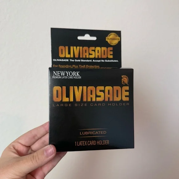 Oliviasade safety first cardholder - Picture 3 of 6